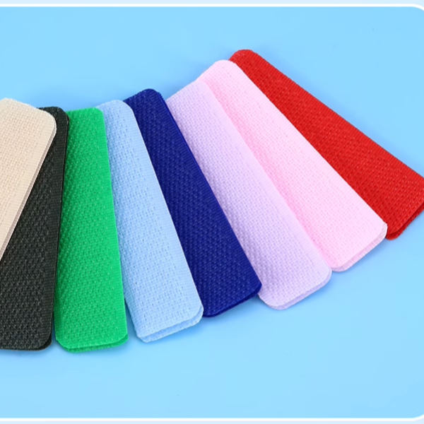 標準魔術(shù)貼全面解析：材料、規(guī)格、應(yīng)用與選購指南