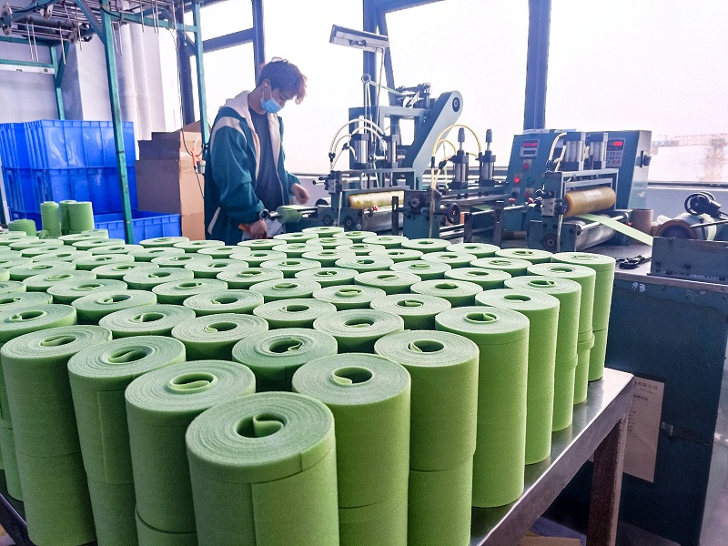 背靠背魔術(shù)貼-生產(chǎn)現(xiàn)場 (5)